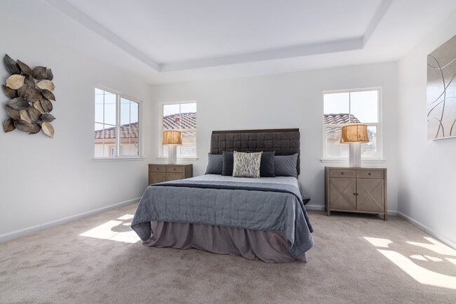 Building Photo - 411 Canyon Ct