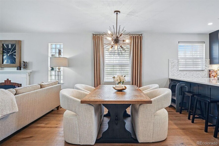 Dining Room - 796 Ivanhoe St