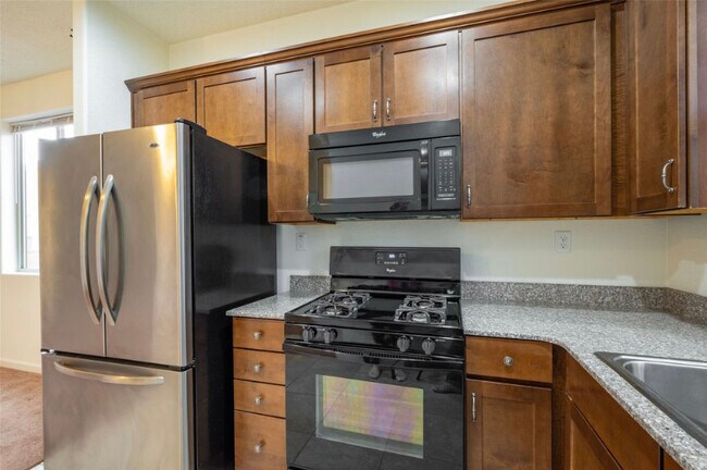 Building Photo - 10 Avenida Vista Esquisita