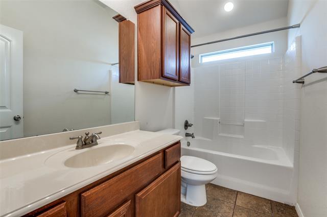 Building Photo - 347 Creekside Way