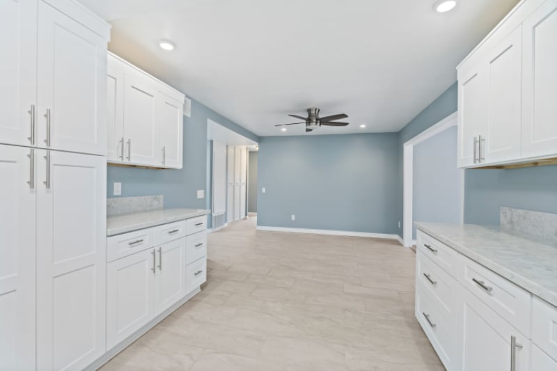 Building Photo - 8724 Summercrest Ln