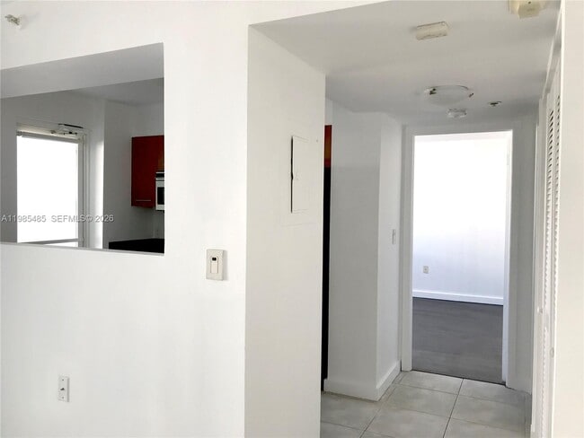 Building Photo - 700 NE 63rd St