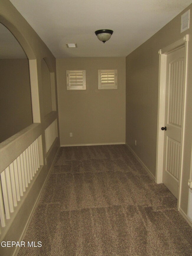 Building Photo - 477 Prime Desert Dr