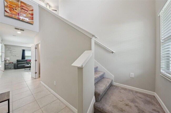 Building Photo - 14460 English Lavender Dr