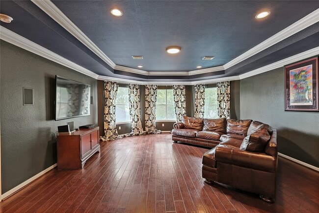 Building Photo - 1415 Meadow Hill Dr