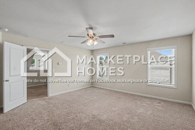 Building Photo - 229 W L Miller Dr