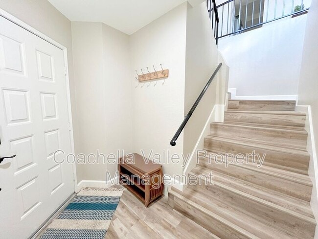 Building Photo - 55544 Laurel Valley