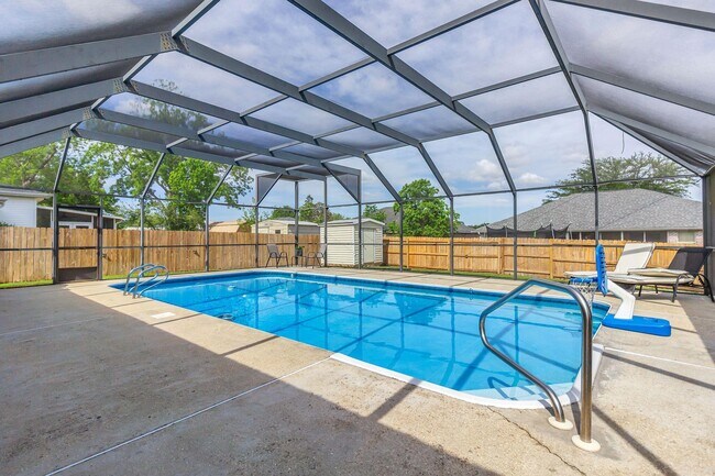 Building Photo - 3175 Border Creek Dr