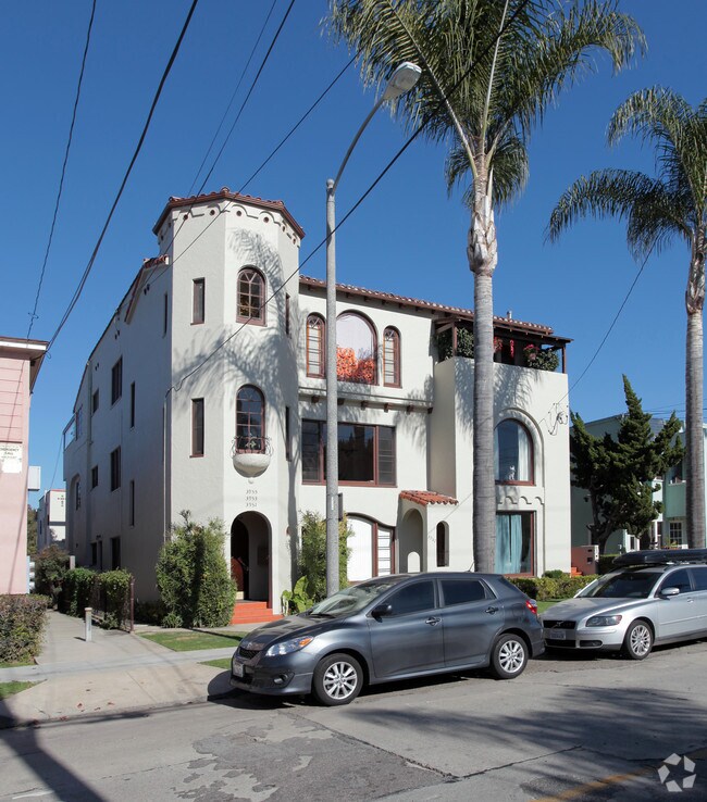 Primary Photo - 3951-3955 E 3rd St
