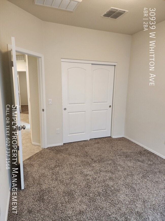 Building Photo - 30939 W Whitton Ave