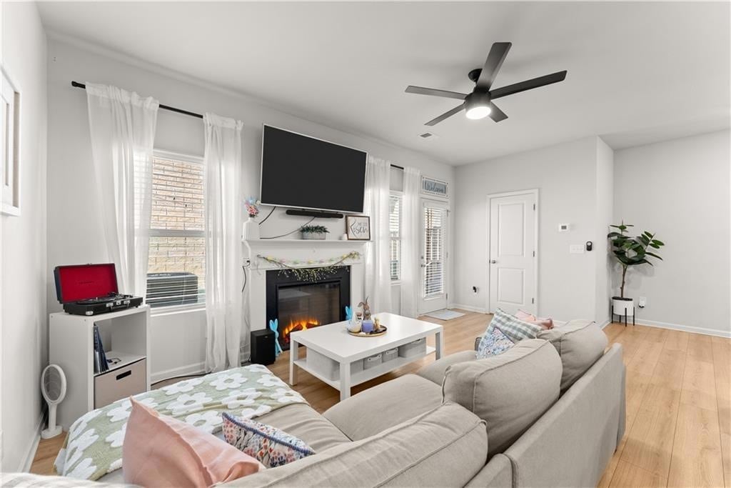 Building Photo - 3367 Abbey Way