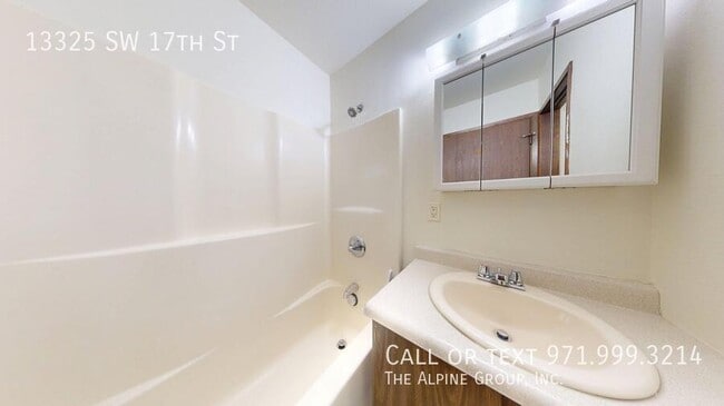 Building Photo - 13325 SW 17th St