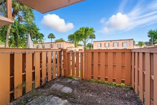 Building Photo - 7151 Miami Lakes Dr