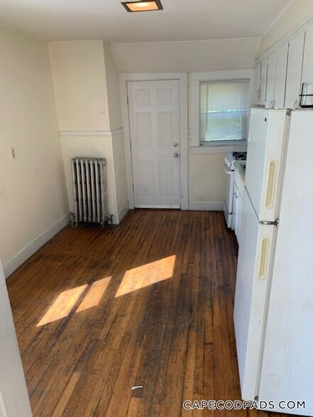 Building Photo - 1 Bodfish Ave