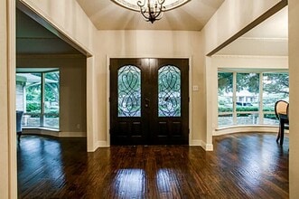 Building Photo - 6951 Stefani Dr