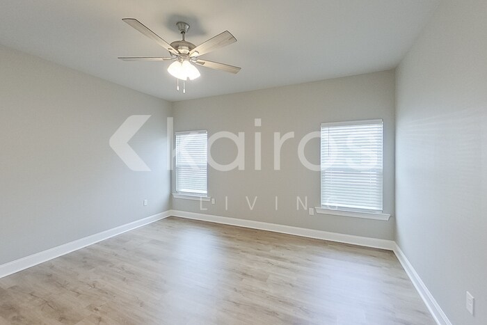 Building Photo - 22834 Balsam Dr