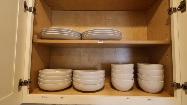 Building Photo - 1059 Gillespie Dr