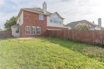 Building Photo - 4440 Waskom Dr