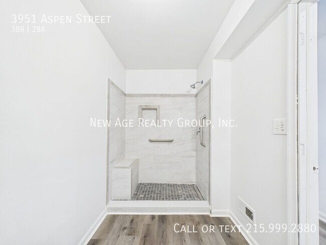 Building Photo - 3951 Aspen St