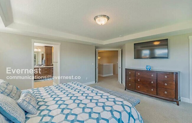Building Photo - 5 Bed, 4 Bath / Section 8 Accepted / Available now!