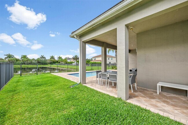 Building Photo - 9706 Celtic Sea Ln