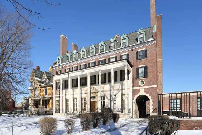 Primary Photo - The Residence on North Senior Apartments 55+