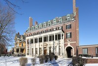 Building Photo - The Residence on North