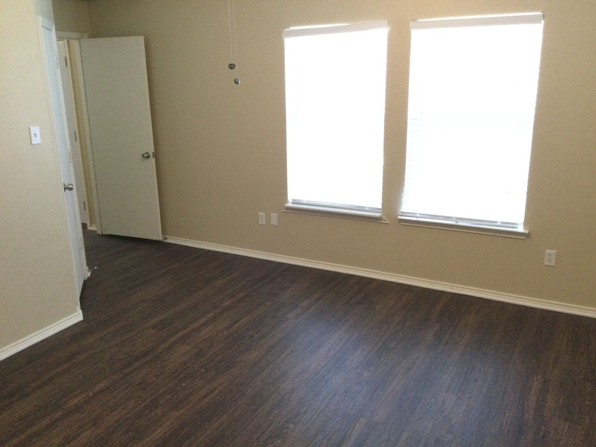 Building Photo - 5589 Hunters Bend Ln