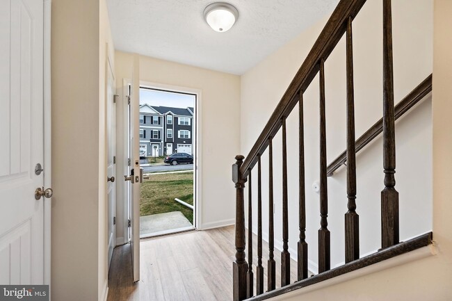 Building Photo - 2604 Hickorywood Ln