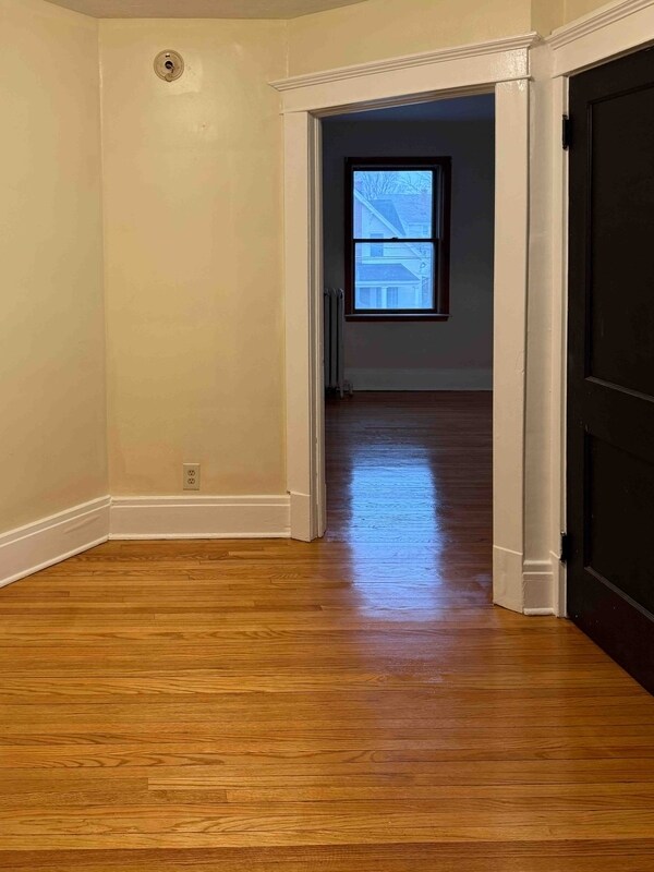 Building Photo - 59 Mullen St