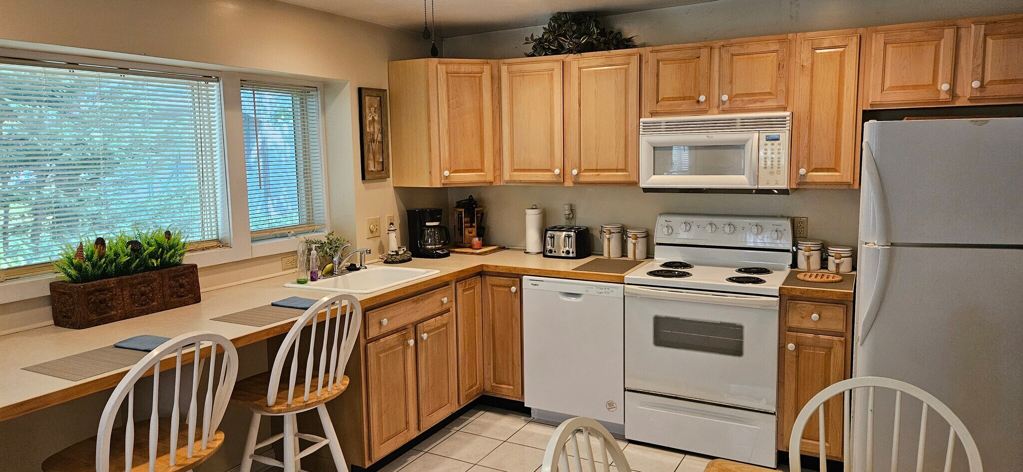 Kitchen Area - 26447 Bay Farm Rd