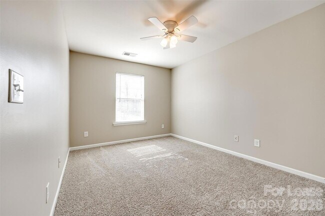 Building Photo - 3000 Sewee Ln