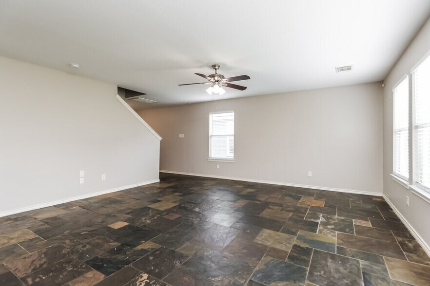 Building Photo - 18227 Misty Jade Ln