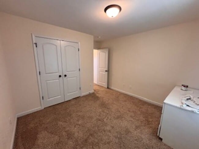 Building Photo - 216 Tappi Ter