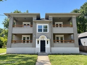 Building Photo - 3204 W Kentucky St