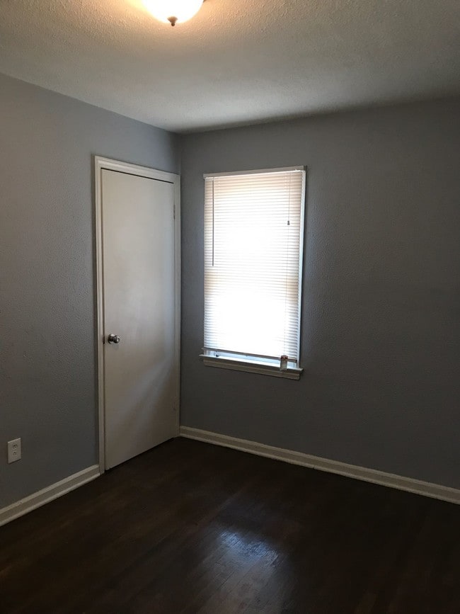 Building Photo - 9094 Braile St