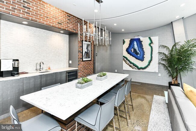 Building Photo - 2125 14th St NW