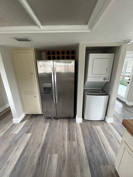 Building Photo - 114 Blue Heron Dr