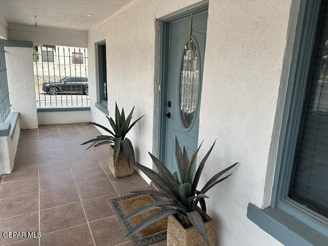 Building Photo - 4222 Pershing Dr