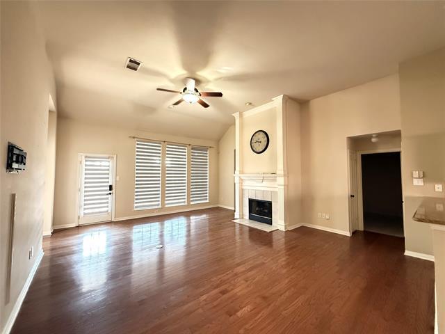 Building Photo - 1221 Hillcrest Dr