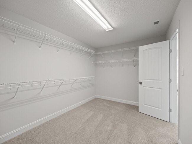 Building Photo - 432 Montgomery Dr