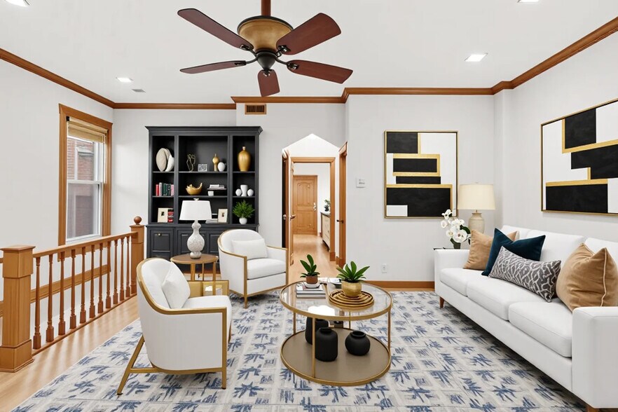 Primary Photo - 911 N Fairfield Ave