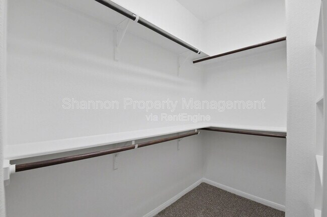 Building Photo - 17142 Amarose Dr