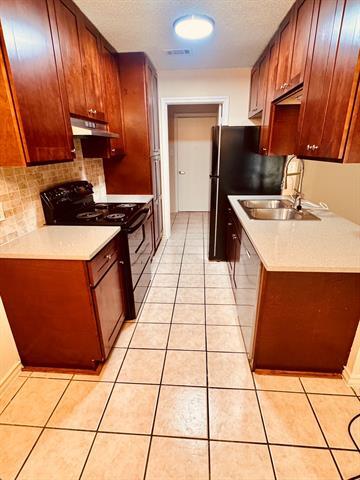 Building Photo - 2309 Woodmont Trail