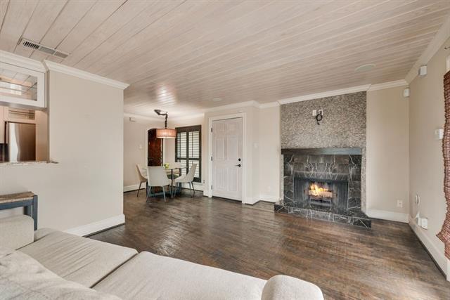 Building Photo - 1513 E Interstate 30