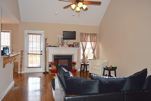 Building Photo - Pet Friendly Five Bedroom with Basement!