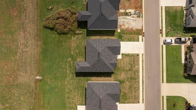 Building Photo - 451 White Dogwood Cir