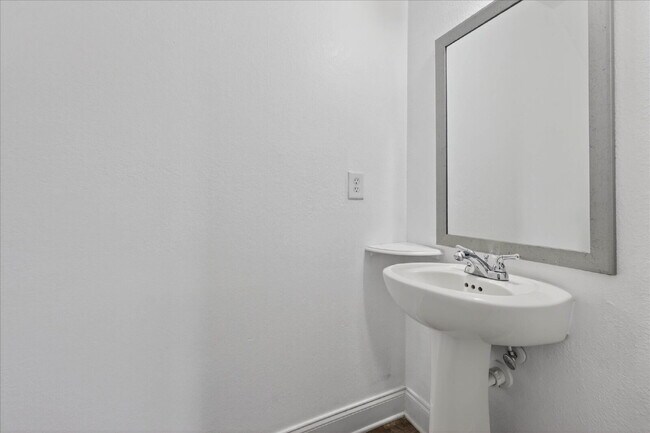 Building Photo - 1264 Black Oak Cir