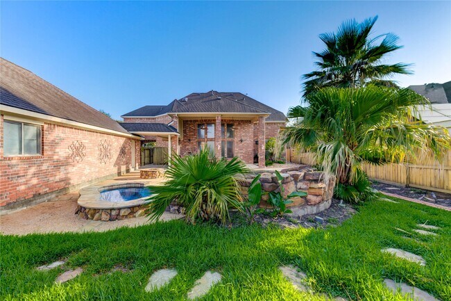 Building Photo - 7803 Courtney Manor Ln
