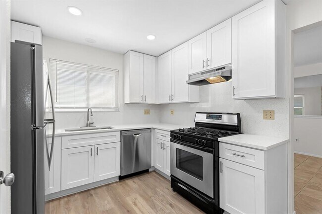 Building Photo - 4911 Ganymede Dr